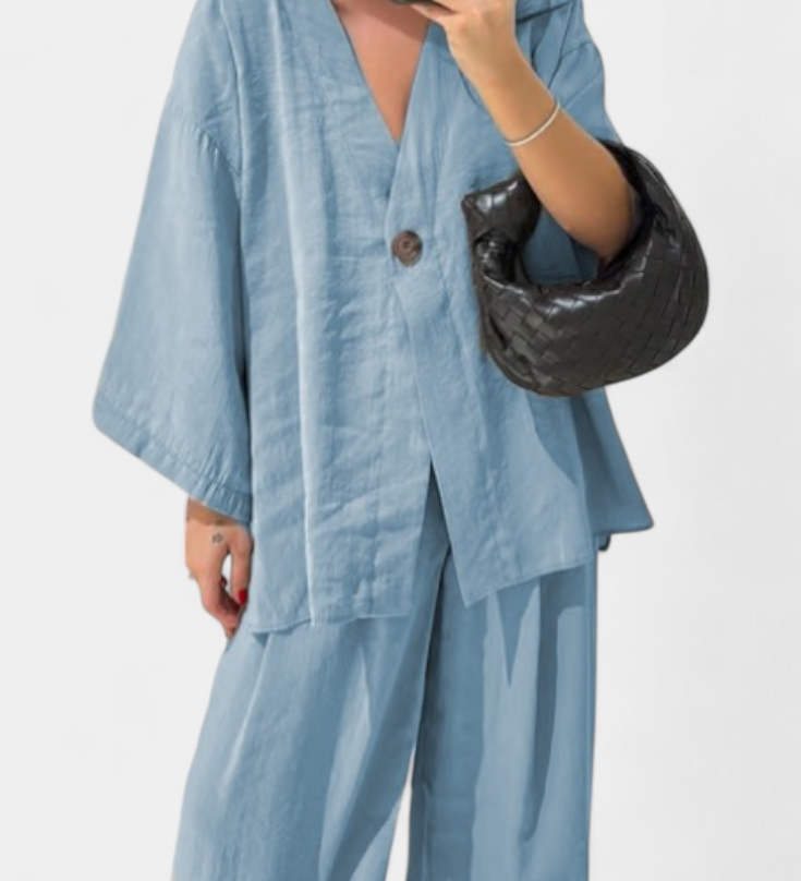 Eli Conjunto Oversize de Top con Cuello en V y Pantalón Recto
