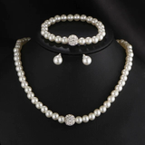 Elegante juego de perlas