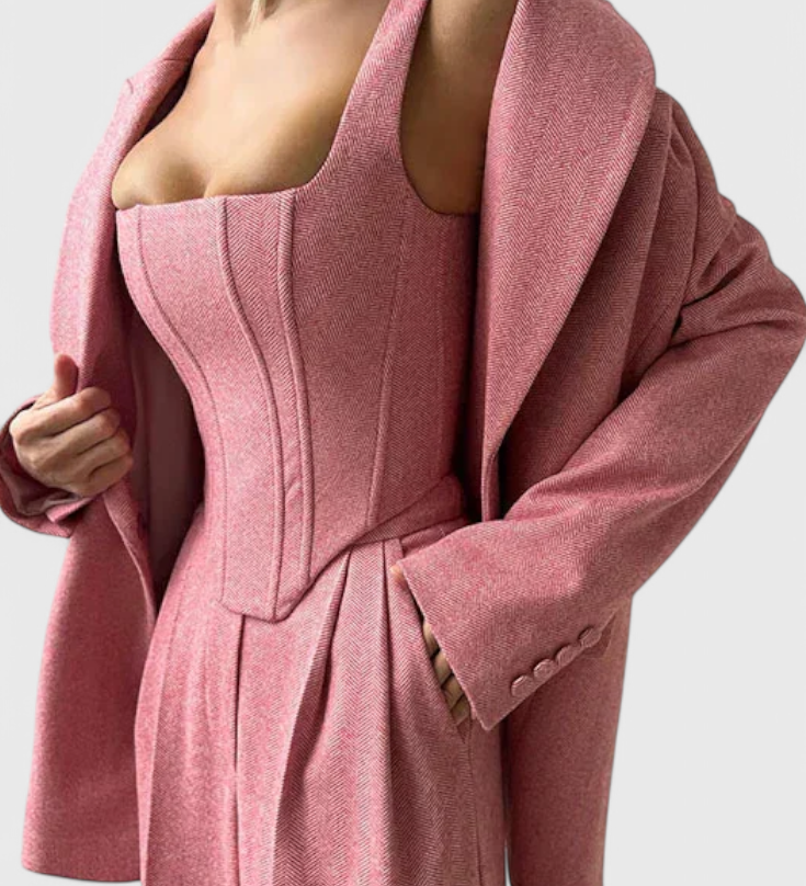Evena Traje de Pantalón para una Elegancia Confiada