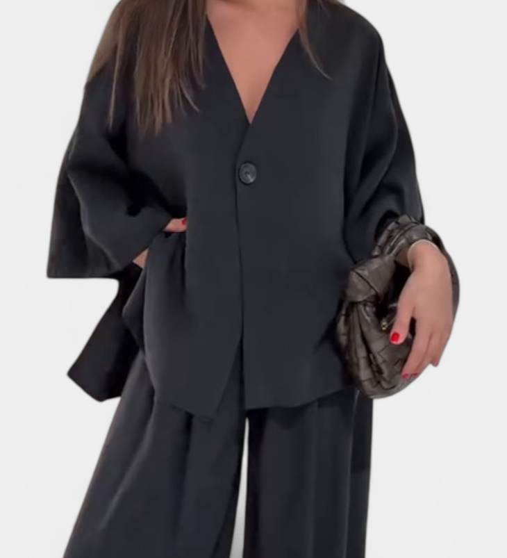 Eli Conjunto Oversize de Top con Cuello en V y Pantalón Recto