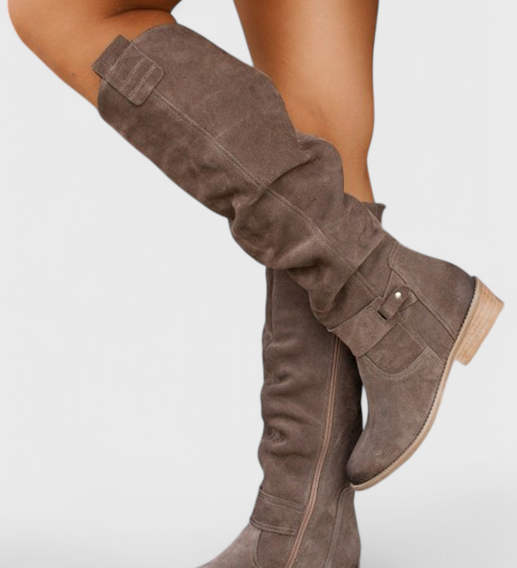 Celine Botas Altas de Estilo Retro