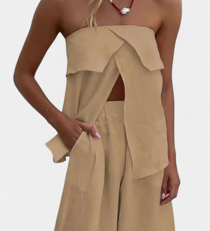 Oriana Conjunto Strapless con Falda de Abertura en Color Liso