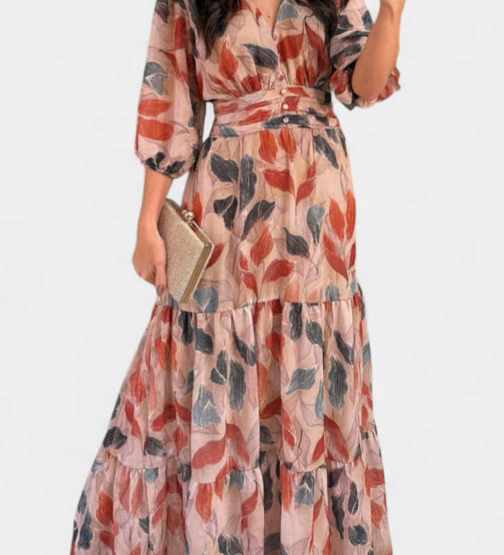 Aísha Vestido Largo Floral con Corte Fluido y Motivo de Hojas